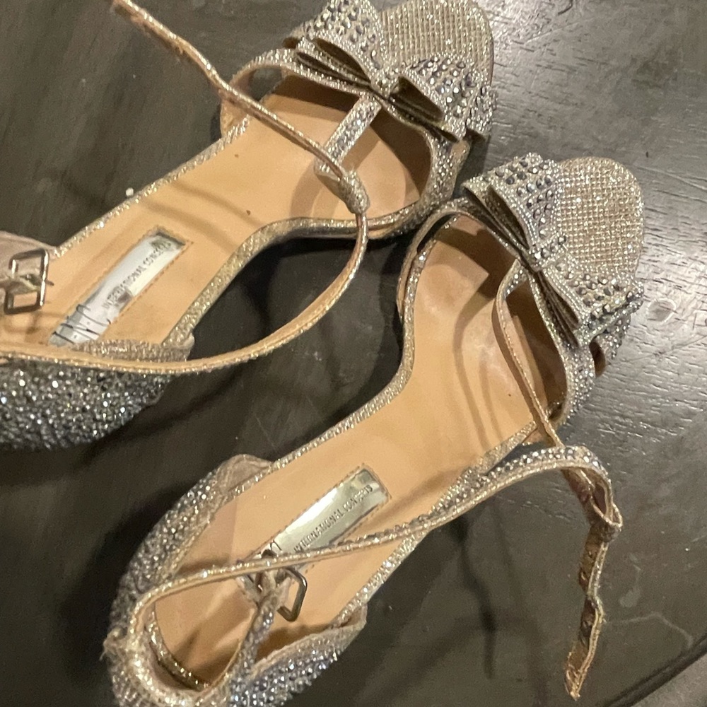 Formal shoe